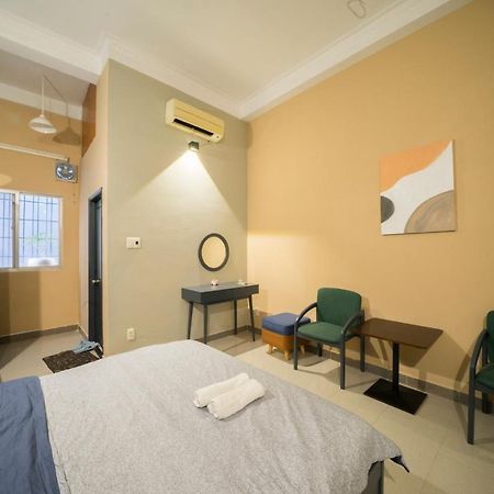 Happy Saigon Hostel โฮจิมินห์ซิตี้ ภายนอก รูปภาพ